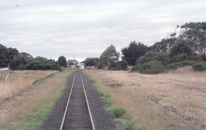 124689: Leith looking East