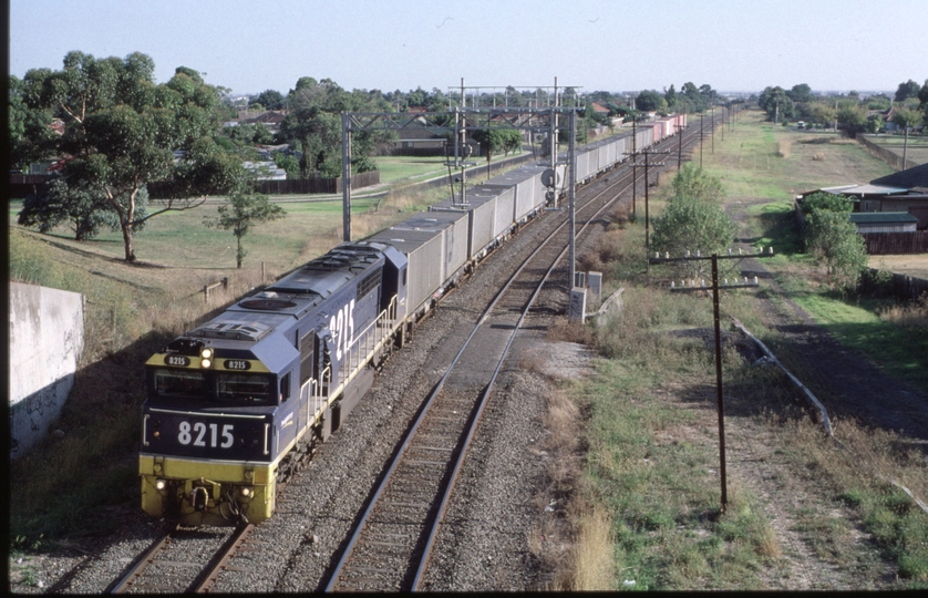 124707: Jacana 8215 MS2 CRT Train