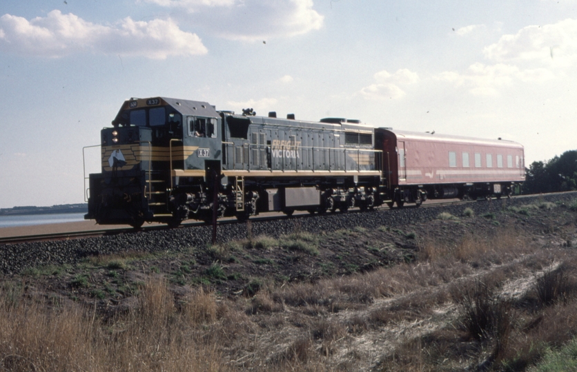 124748: km 101 Warrnambool Line X 37 8292 Up RTA Special