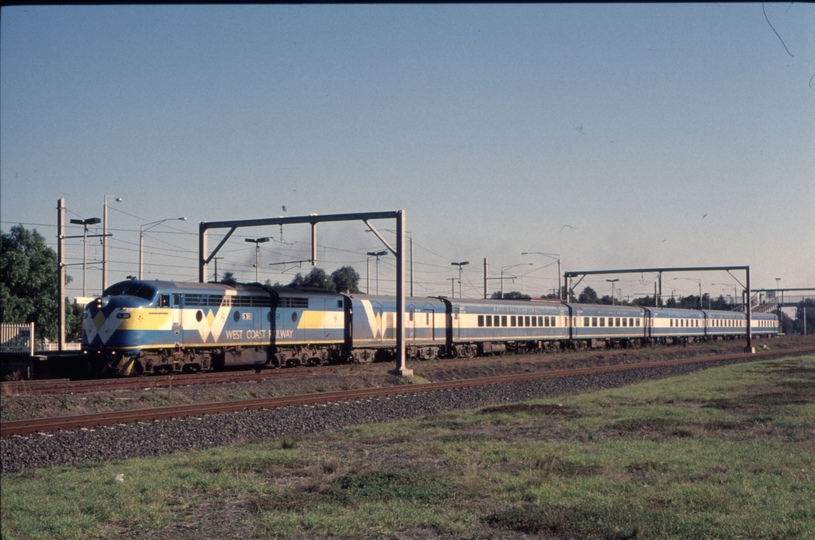 124855: Laverton S 311 1220 Up Passenger from Warrnambool