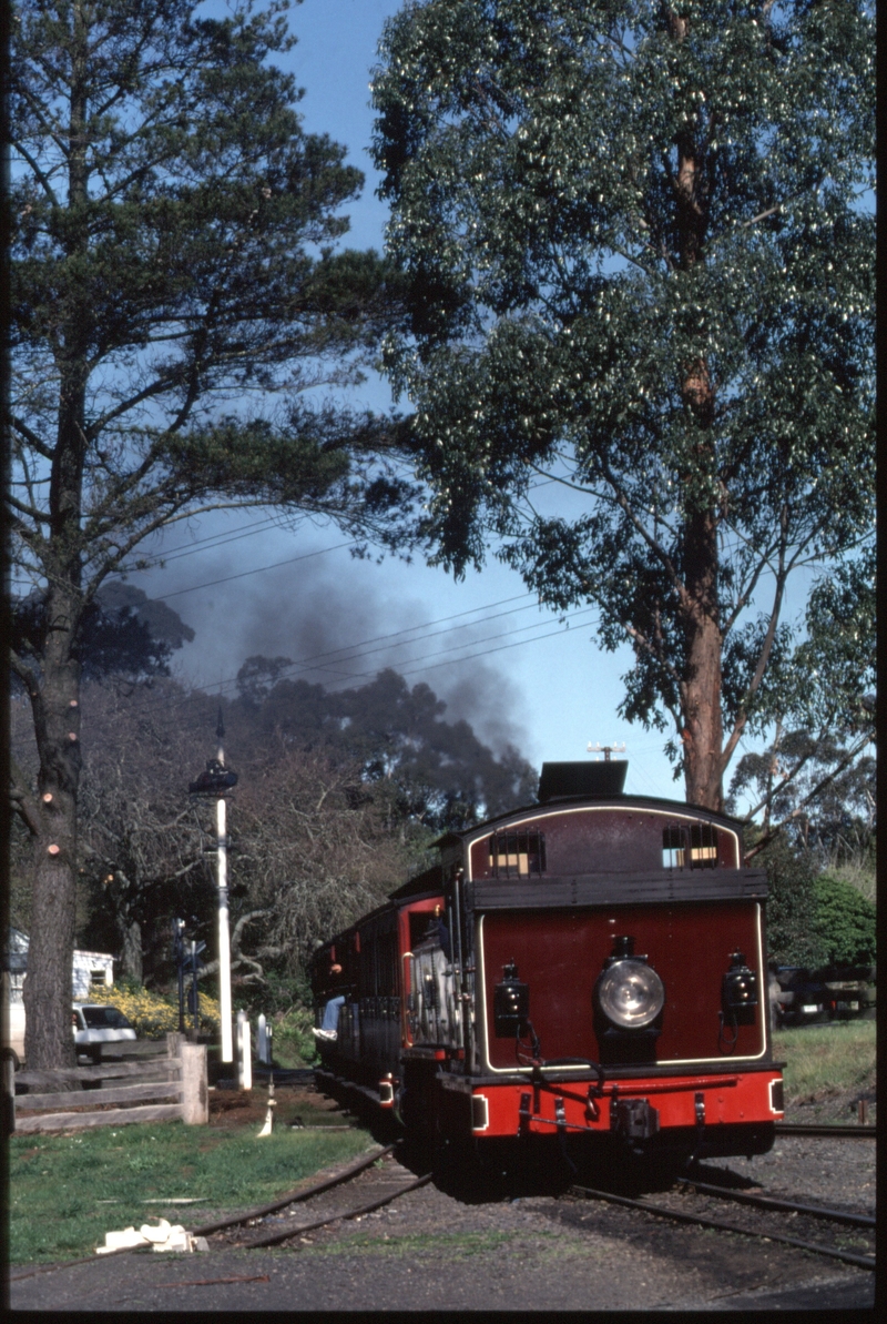 124991: Menzies Creek No 28 Up Passenger from Gembrook14A