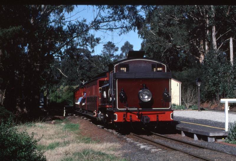 124993: Menzies Creek No 28 Up Passenger from Gembrook 14A