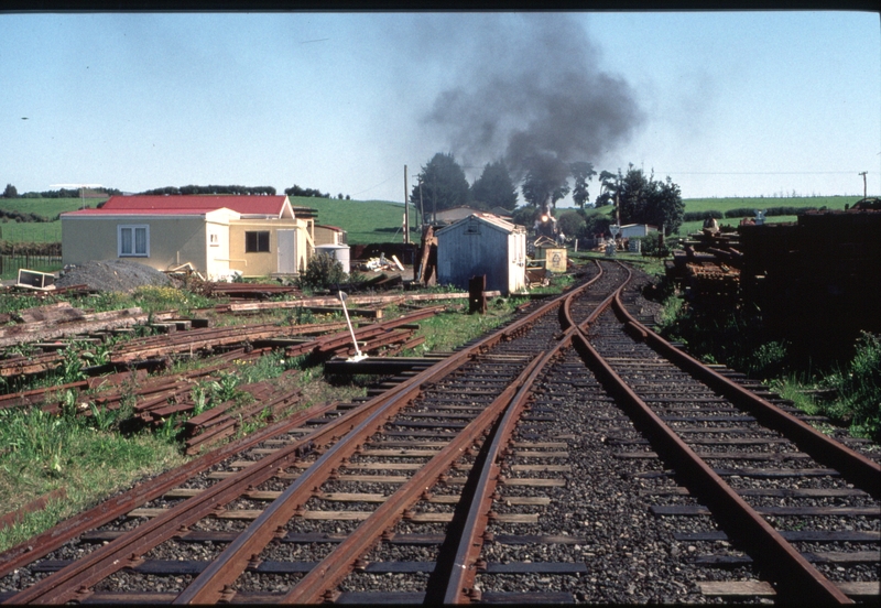 125410: Pukeoware looking towards Fernleigh