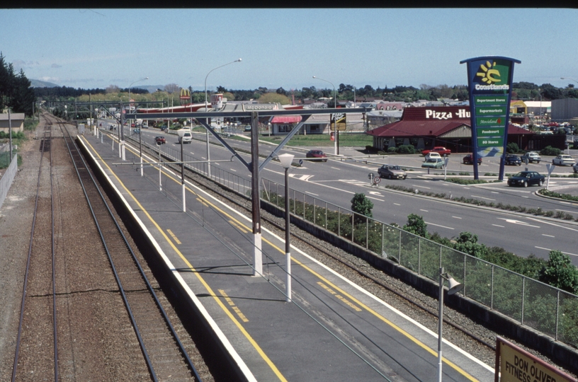 125538: Paraparamau looking South