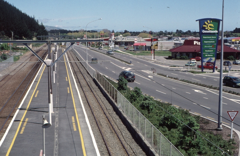 125539: Paraparamau looking South