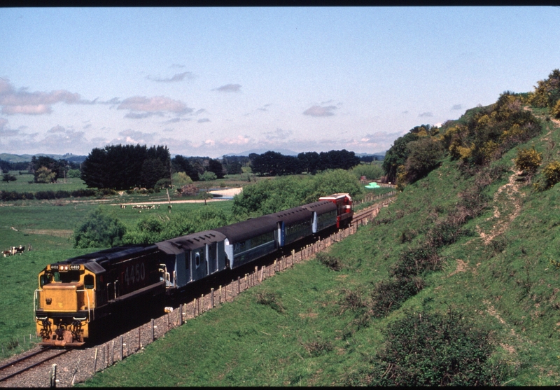 125569: km 150 Wairarapa Line DC 4450 leading RES Special to Woodville