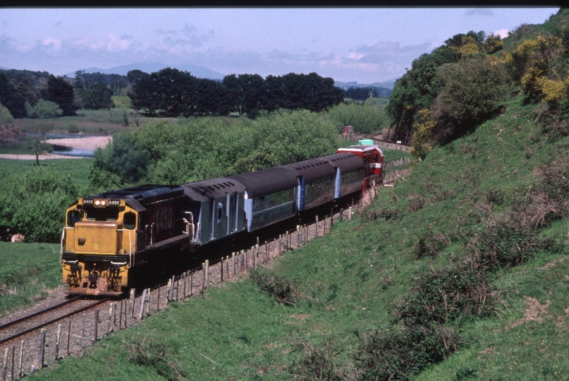 125570: km 150 Wairarapa Line DC 4450 leading RES Special to Woodville