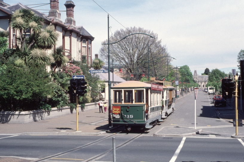 125776: Christchurch Worcester Boulevard at Cambridge Terrace (152), 115 departing Stop T2