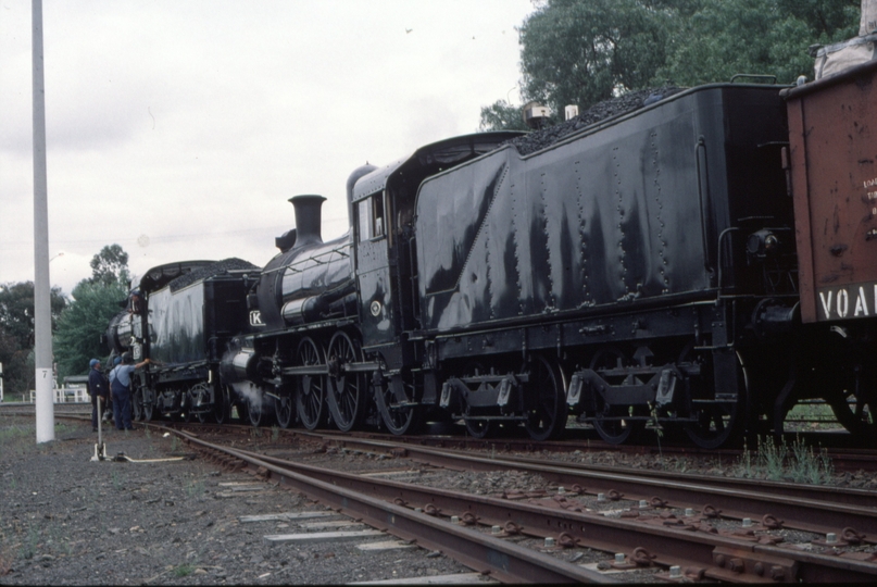 125976: Bacchus Marsh 8191 Down SteamRail Special K 190 D3 639