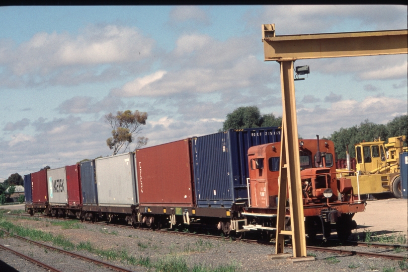 126000: Boort Shunter RT 42 taken from 8091 Down SteamRail Special