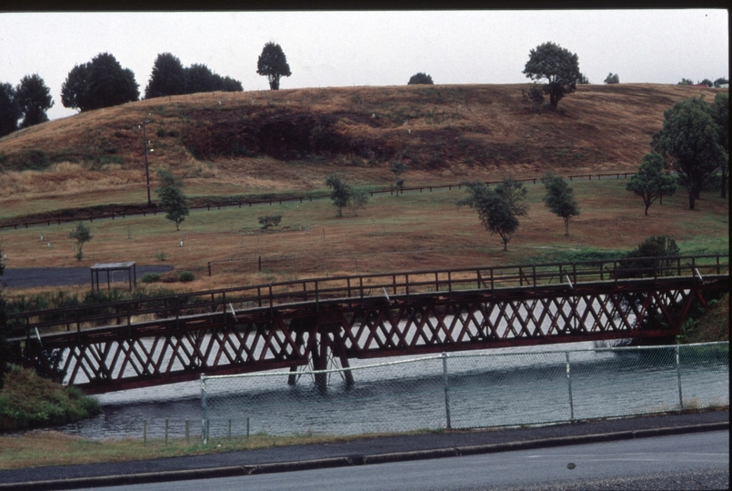 126216: Waratah East Side former EBR Bridge looking from North to South across line