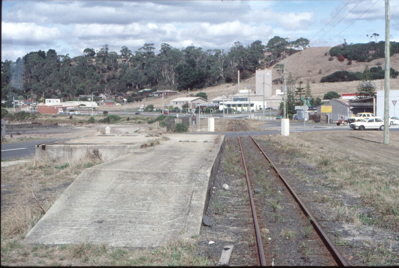 126310: Cooee looking East