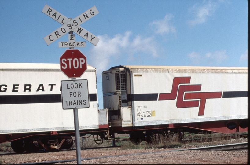 126429: Two Wells ARFY Reefers in consist of 6MP9 SCT Train