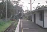 126504: Macleod Back Platform looking away from Melbourne