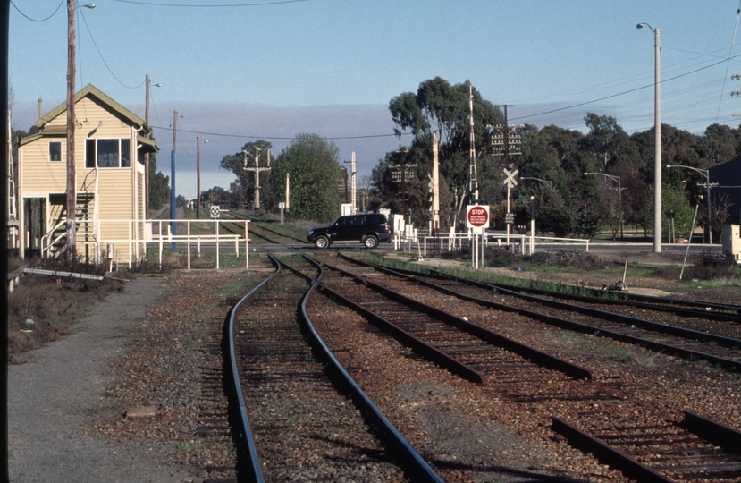 126521: Benalla looking towards Melbourne from platform