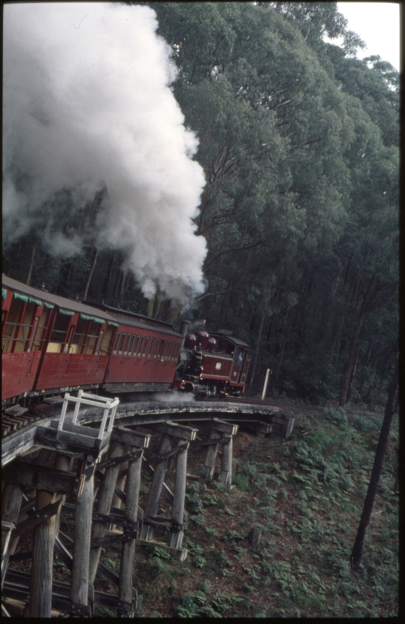 126562: Bridge No 8 Curved Trestle No 28 Passenger to Belgrave 14A