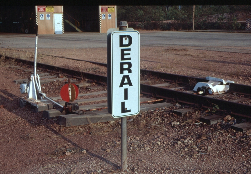 126914: Weipa Locomotive Depot and Workshop  Derail block