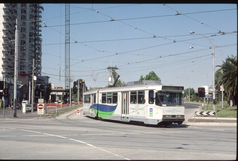 127178: Clarendon Street at Whiteman Street Up B2 2028