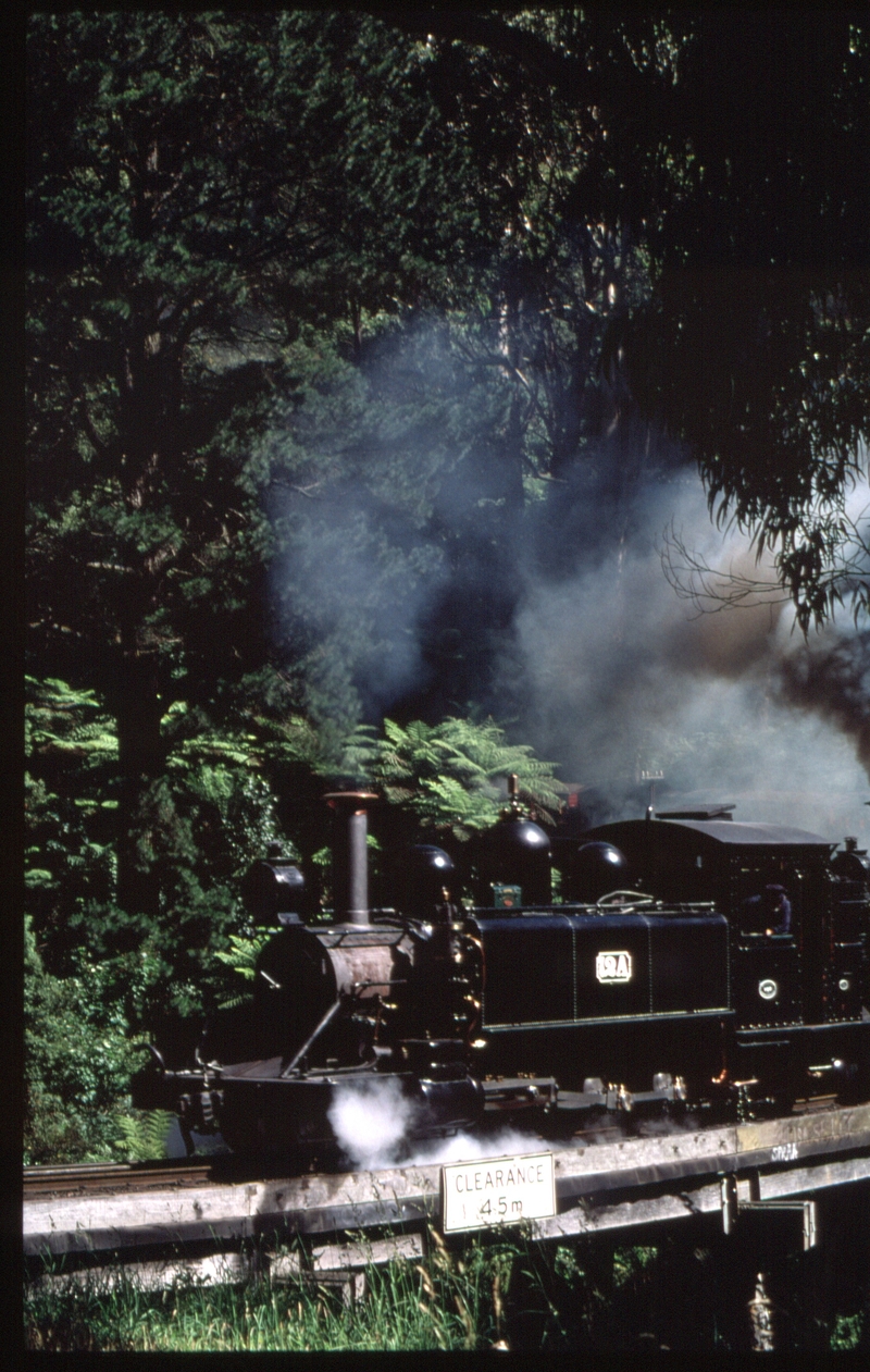 127218: Monbulk Creek Trestle No9 Down Passenger 12A (14A),