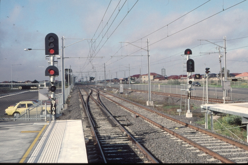 127468: Watergardens looking towards Melbourne