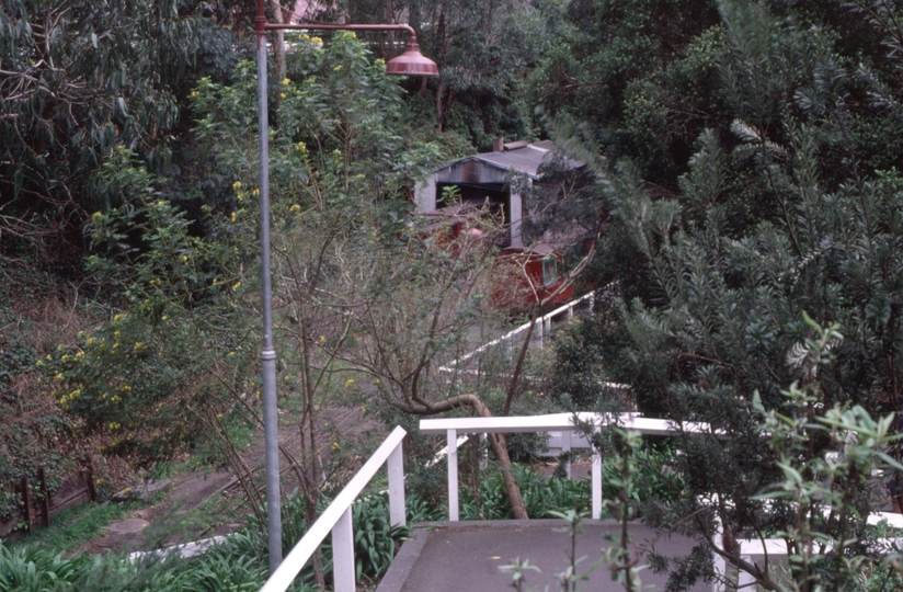 127579: Belgrave View looking East from Zig Zag footpath compare with 1962 view