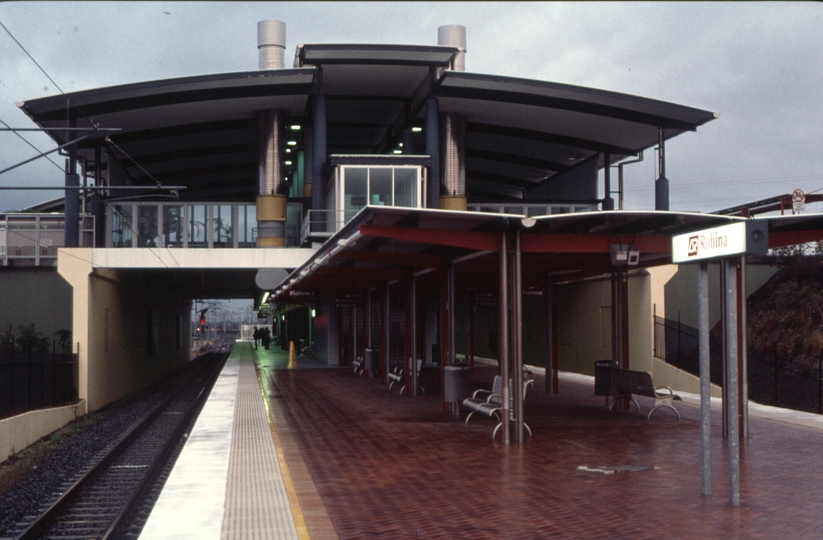 127628: Robina looking towards end of track and Varsity Lakes