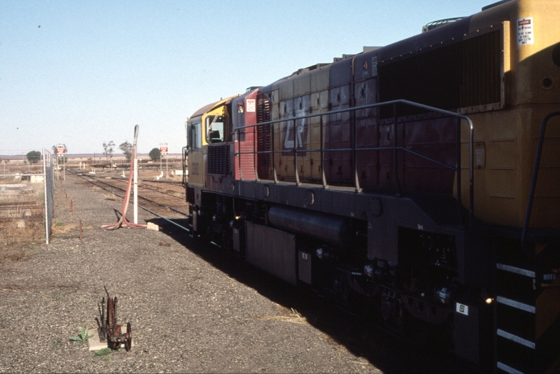 127634: Mitchell 3S86 Up 'Westlander'  2362