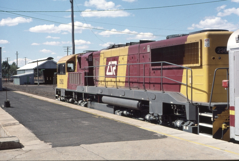 127646: Charleville 3907 Down 'Westlander' 2362