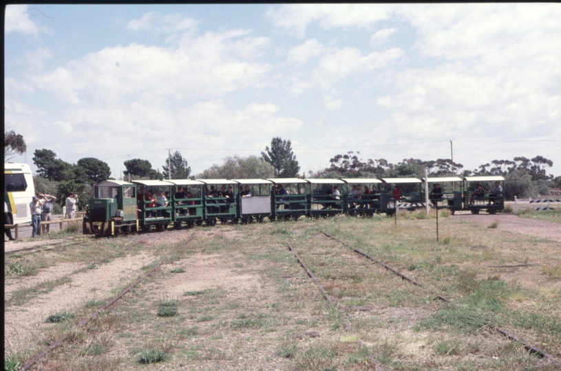 128071: Moonta Moonta Mines Railway Passenger 'Maylands'