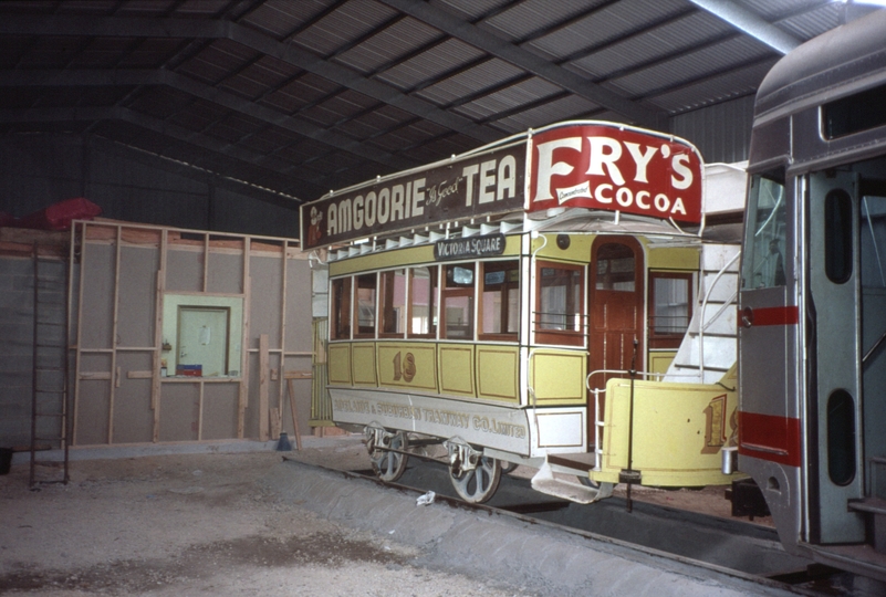 128130: AETM St Kilda Depot No 18 Horse Car