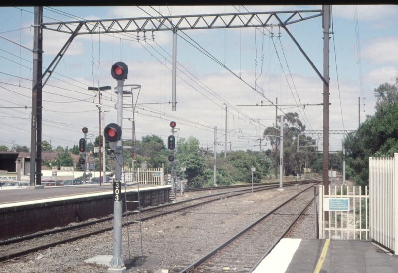 128217: Ringwood looking towards Melbourne