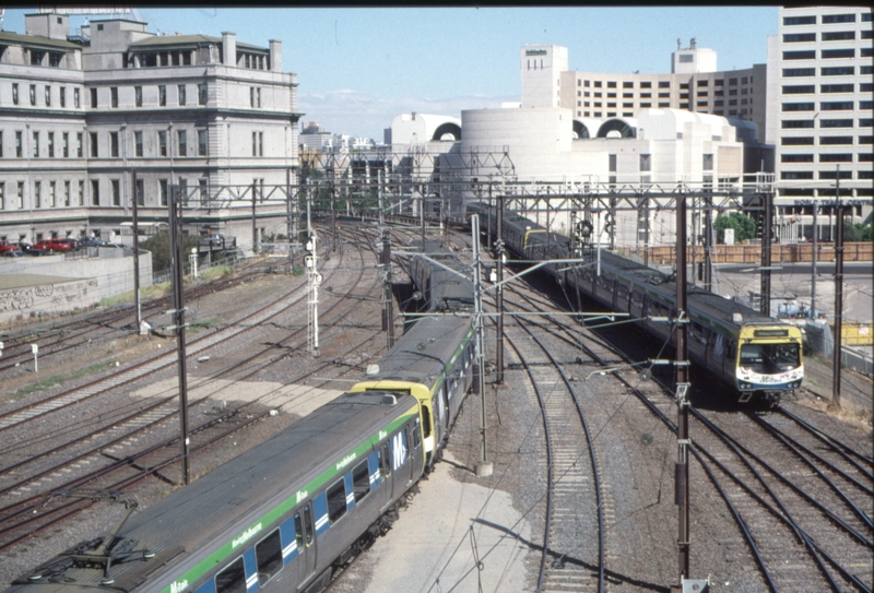 128314: Collins Street Bridge MTrain Comeng Suburban Tains