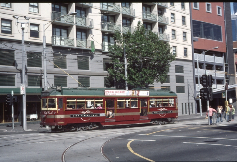 128380: Spencer Street at Latrobe Street Southbound City Circle SW5 842