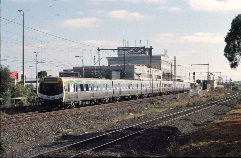 128447: Broadmeadows Down Suburban 6-car MTrain Comeng