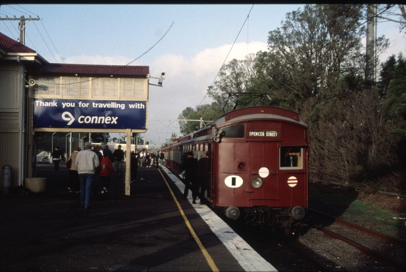 128557: Showgrounds 317 M trailing R382 Up Elecrail Special