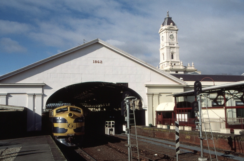 128610: Ballarat 8195 Down SRHC Special B 74 (T 357),