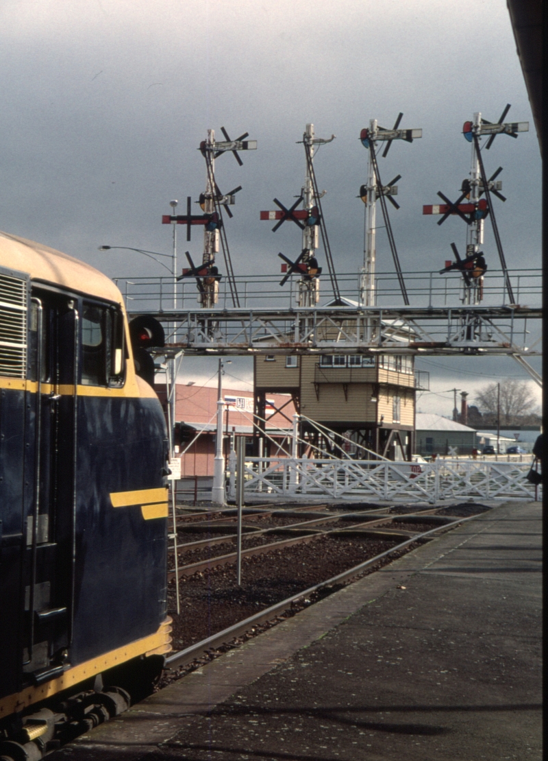 128614: Ballarat 8195 Down SRHC Special B 74 (T 357),