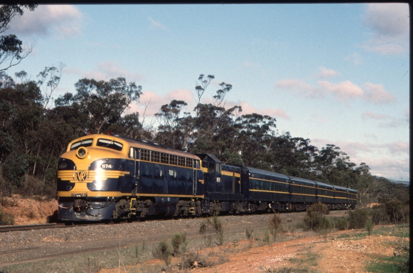 128618: Mildura Line km 219 via Lal Lal 8195 Down SRHC Special B 74 T 357