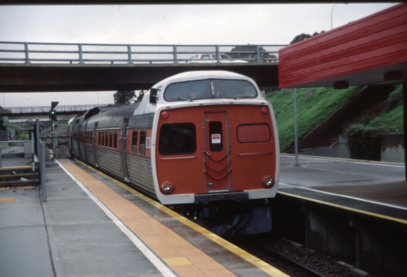 128636: Noarlunga Centre Up Suburban 2106 trailing