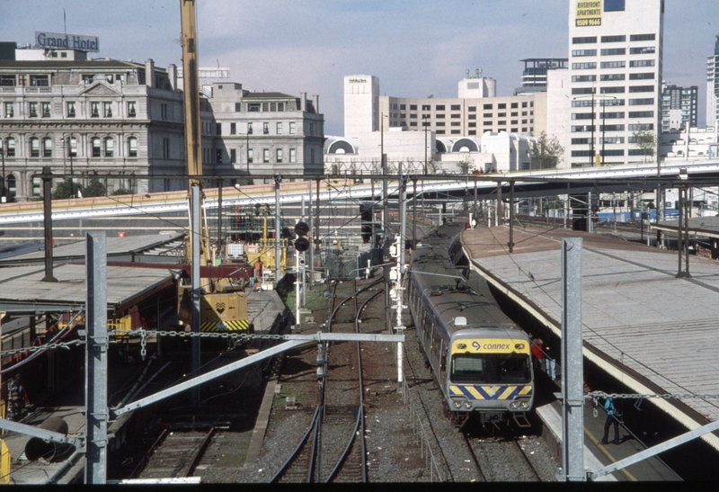 128687: Spencer Street Platforms 8 & 9 SUburban Connex Comeng