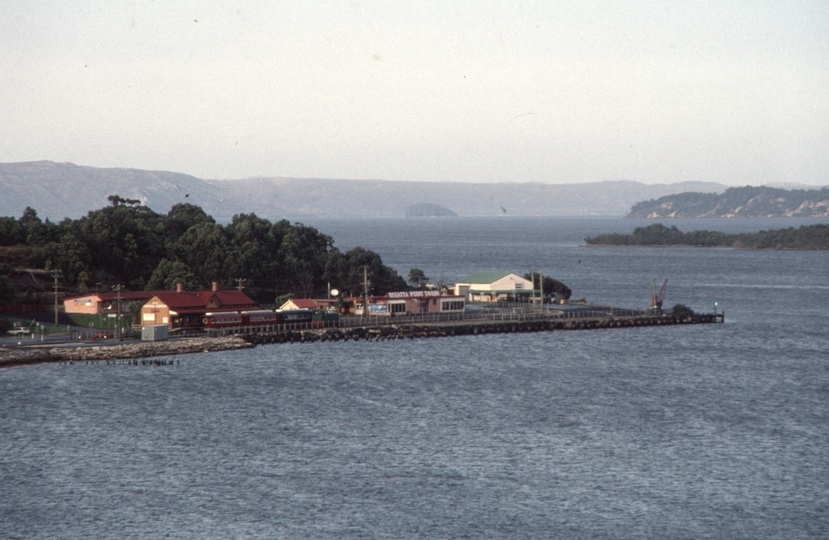 128725: Regatta Point viewed from Strahan