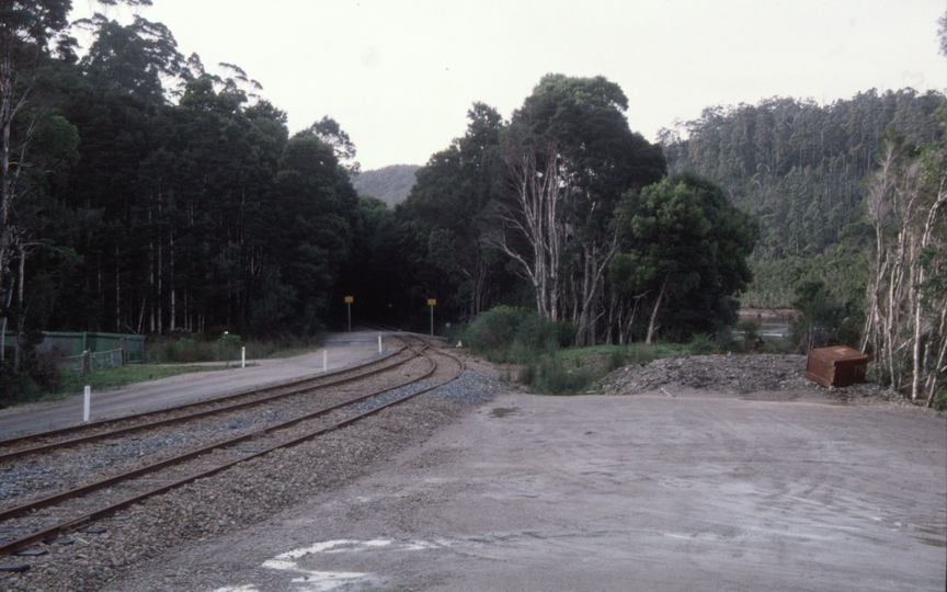 128733: Lowanna looking towards Queenstown