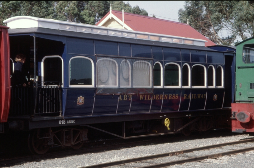 128740: Regatta Point Car 'O 18' in consist 10:15am Passenger to Queenstown