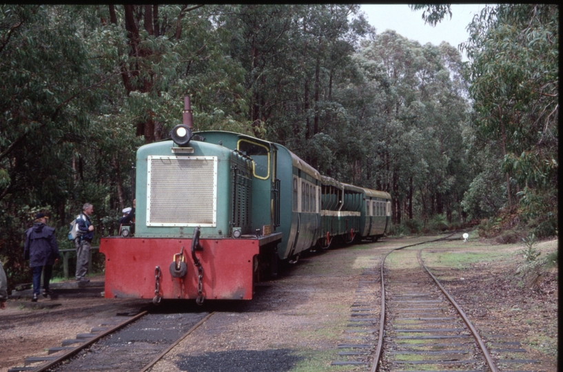 128928: Etmilyn Passenger to Dwellingup 'South Fremantle'