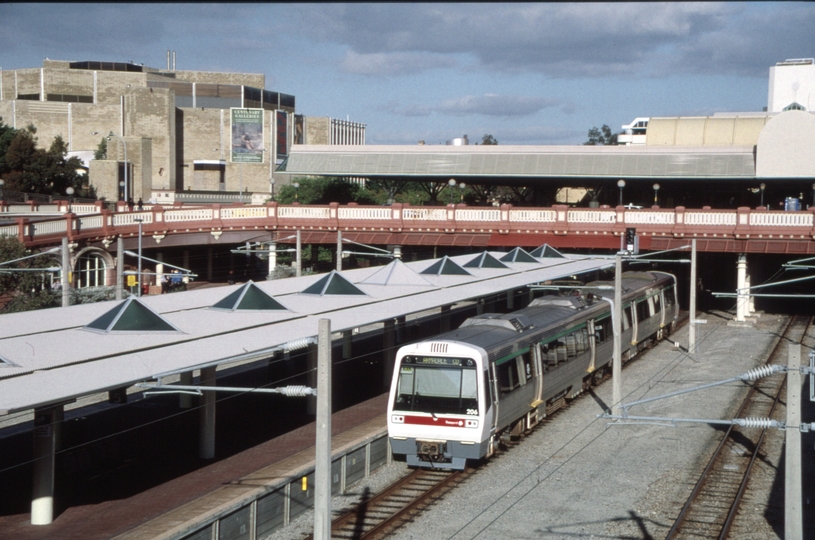 128996: Perth Suburban to Armadale AEA 206 training