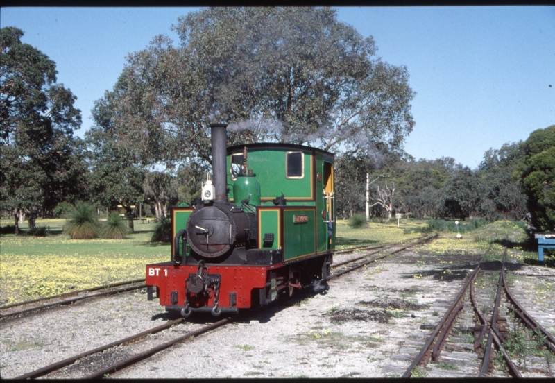 129034: Whiteman Park Railway Workshops BT 1 shunting