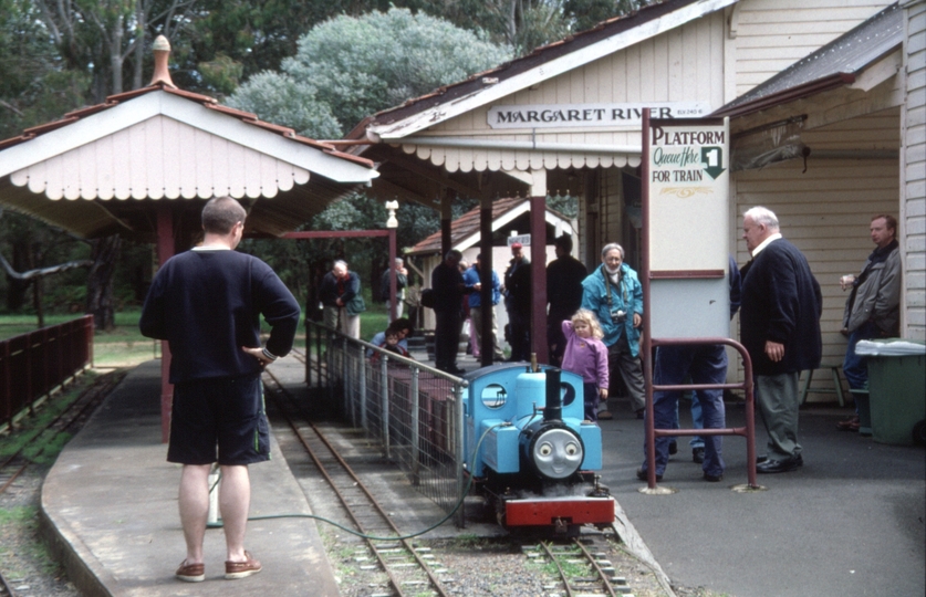 129132: Whistle Stop Railway near Busselton Passenger 0-4-2T Steam