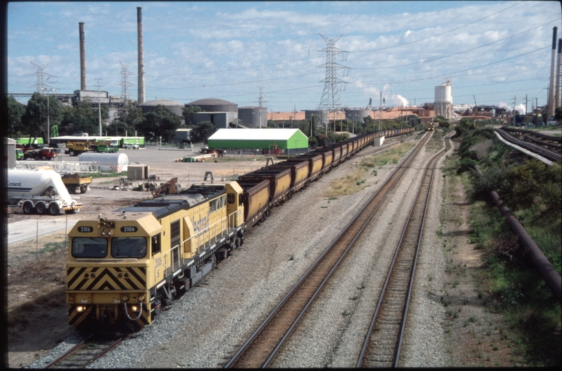 129212: Beard Street Overbridge Coal Empty from Western Power S 2106