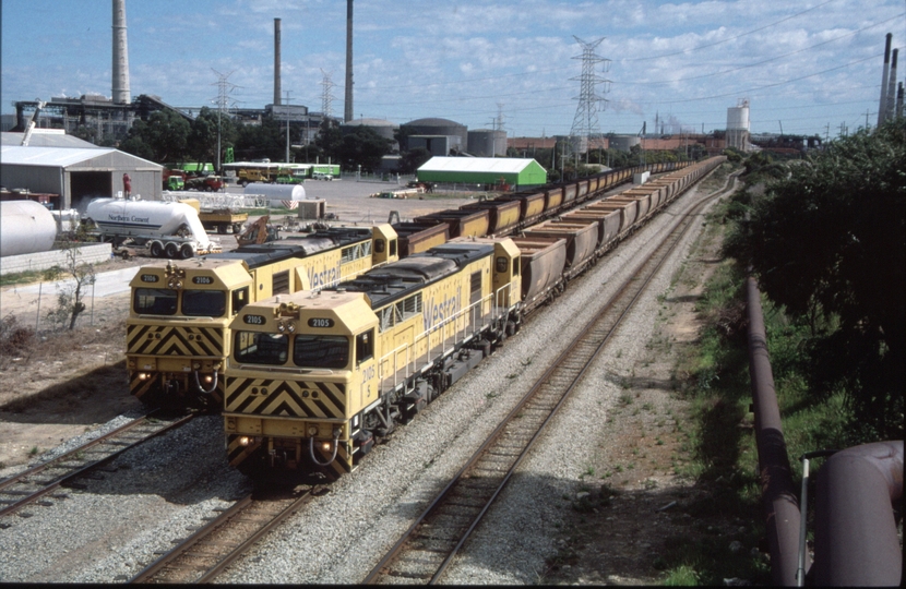 129214: Beard Street Overbridge Coal Empty from Western Power S 2106 Bauxite Empty S 2105