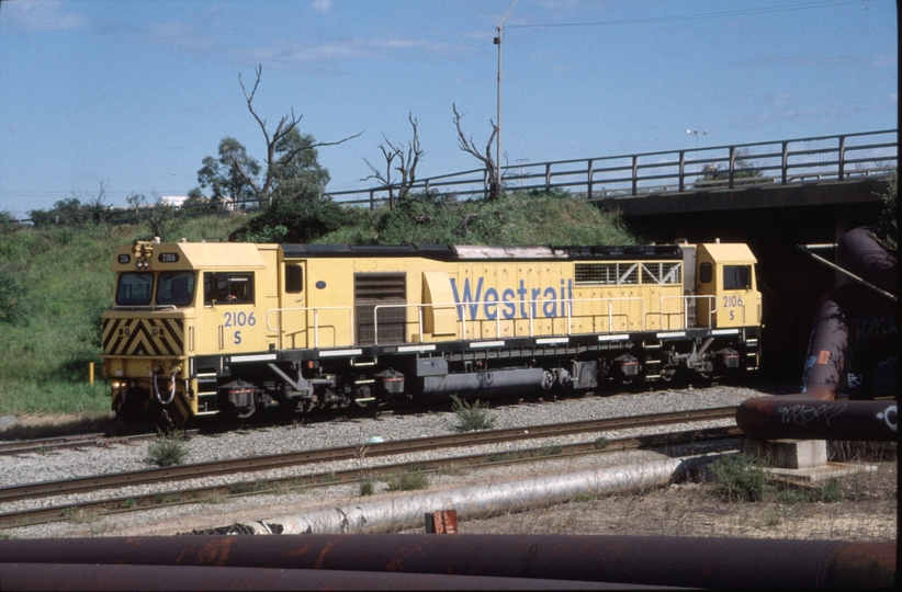 129217: Beard Street Overbridge Coal Empty from Western Power S 2106